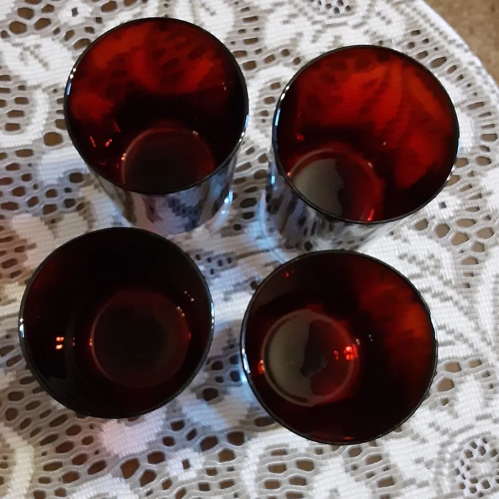 Arcoroc Ruby Red Goblets Set of 4